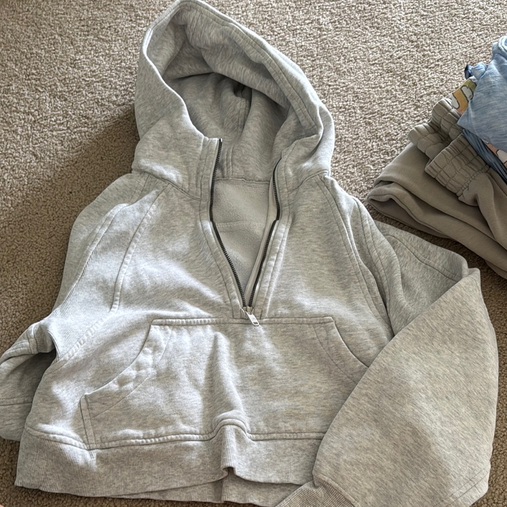 Lululemon scuba